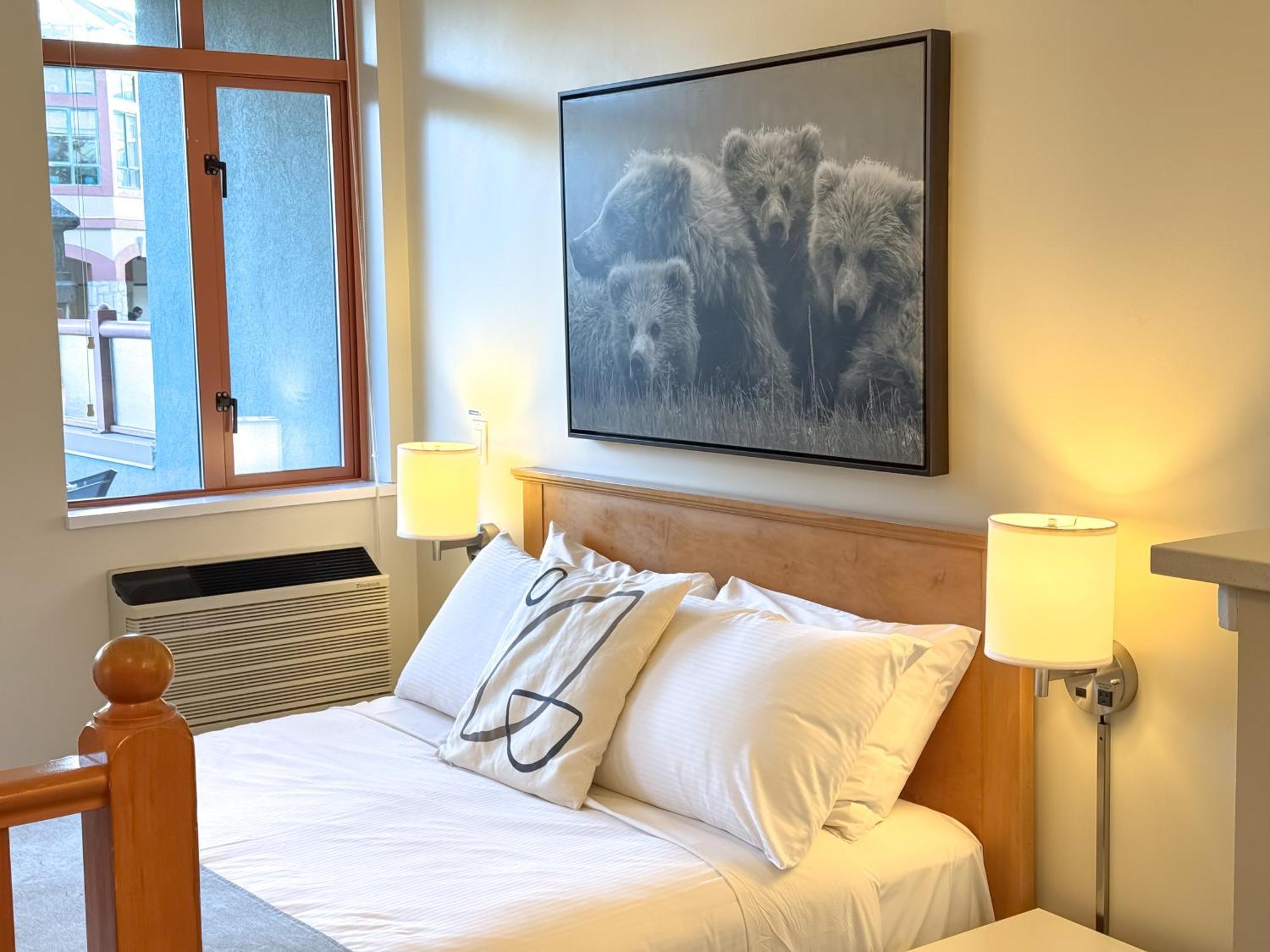 Alpenglow Lodge By Mva วิสต์เลอร์ ภายนอก รูปภาพ